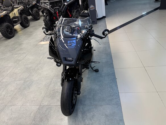 2025 Yamaha XSR900, чёрный, 1149000 рублей - вид 3