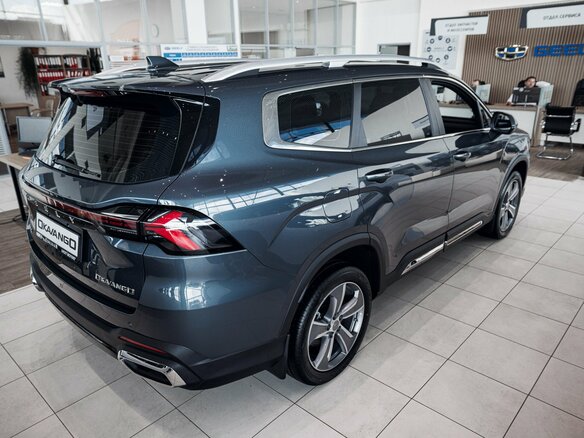2026 Geely Okavango I Рестайлинг, серый - вид 5