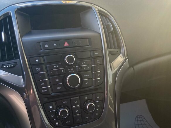 2013 Opel Astra J Рестайлинг, белый - вид 7