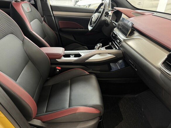 2022 Geely Coolray I, жёлтый, 1790000 рублей - вид 25