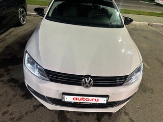2014 Volkswagen Jetta VI, белый, 955000 рублей, вид 3
