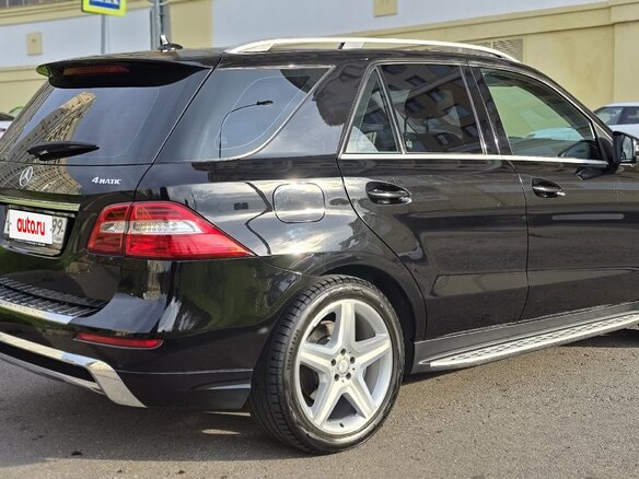 2014 Mercedes-Benz M-Класс 300 III (W166), чёрный - вид 16