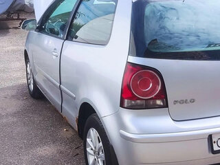 2006 Volkswagen Polo IV Рестайлинг, серебристый, 240000 рублей, вид 3