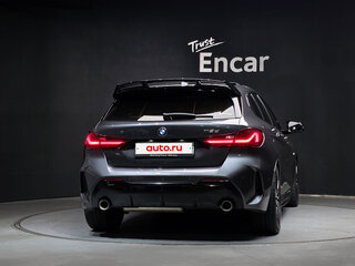 2020 BMW 1 серии 118d III (F40), серый, 2630000 рублей, вид 4