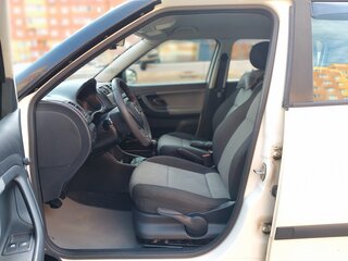 2013 Skoda Fabia II Рестайлинг, белый, 450000 рублей, вид 5