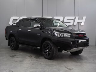 2017 Toyota Hilux VIII, чёрный, 3499000 рублей, вид 1