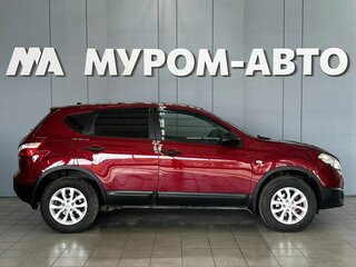2013 Nissan Qashqai I Рестайлинг, красный, 1080000 рублей, вид 4