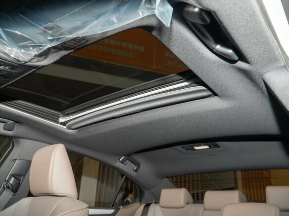 2026 Lexus ES 200 VII Рестайлинг 2, чёрный, 5690000 рублей - вид 17