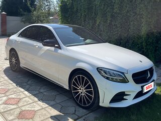 2018 Mercedes-Benz C-Класс 180 IV (W205) Рестайлинг, белый, 2700000 рублей, вид 1