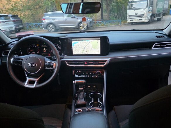 2020 Kia K5 III, белый - вид 8