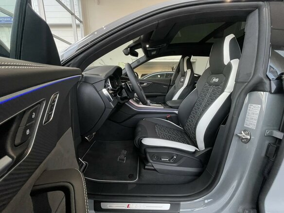 2026 Audi RS Q8 Performance I Рестайлинг, серый, 25500000 рублей