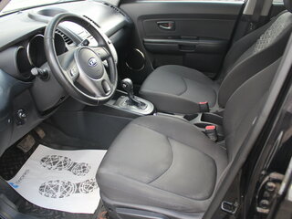 2010 Kia Soul I, чёрный, 995000 рублей, вид 5