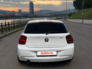 2013 BMW 1 серии 116i II (F20/F21), белый, 900000 рублей, вид 3