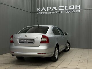 2010 Skoda Octavia II (A5) Рестайлинг, серебристый, 878000 рублей, вид 2