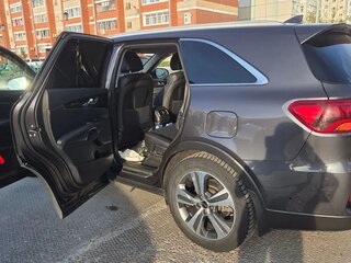 2020 Kia Sorento III Prime Рестайлинг, серый, 3300000 рублей, вид 5