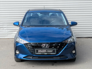 2022 Hyundai Solaris II Рестайлинг, синий, 1585000 рублей, вид 2