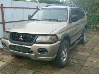 2000 Mitsubishi Montero Sport I, бежевый, 650000 рублей, вид 1