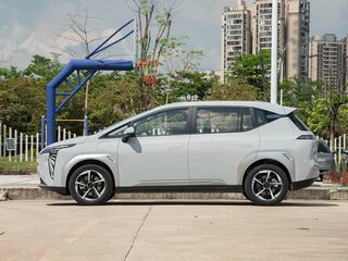 2026 Aion Y Plus 58.9 kWh, белый, 2308011 рублей, вид 4