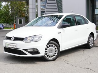 2018 Volkswagen Polo V Рестайлинг, белый, 1010000 рублей, вид 1