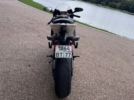 2010 KTM 1190 RC8, чёрный, 650000 рублей, вид 5