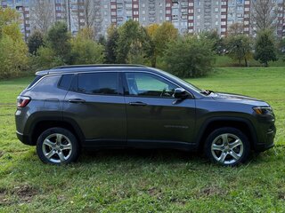 2023 Jeep Compass II Рестайлинг, серый, 1950000 рублей, вид 3