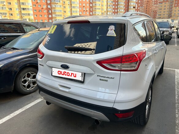 2015 Ford Kuga II, белый, 1060000 рублей - вид 3