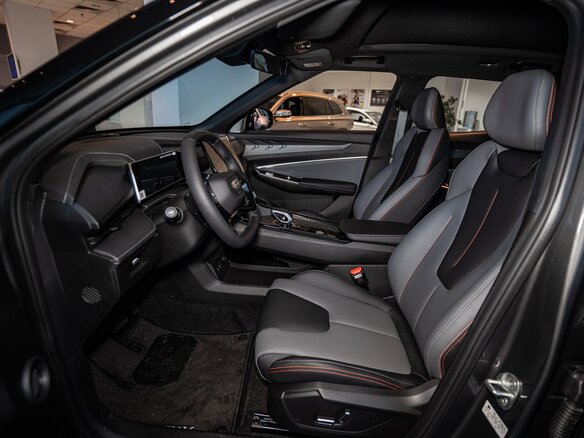 2026 Geely Cityray, серый, 3344990 рублей - вид 6