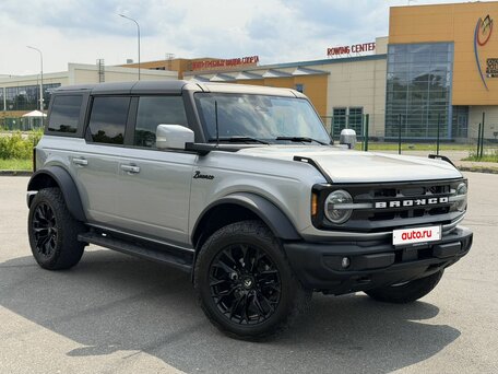 Ford Bronco VI