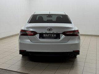 2020 Toyota Camry VIII (XV70), белый, 3020000 рублей, вид 5