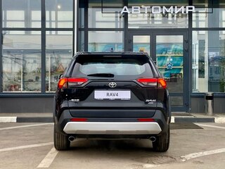 2025 Toyota RAV4 V (XA50), чёрный, 4900000 рублей, вид 4