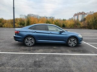 2020 Volkswagen Jetta 6-speed VII, синий, 1890000 рублей, вид 4