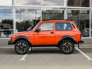 2026 Lada (ВАЗ) Niva Legend Sport I, оранжевый, 1754280 рублей, вид 3