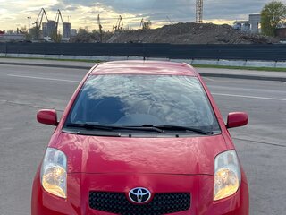 2008 Toyota Yaris Multimode II, красный, 730000 рублей, вид 2