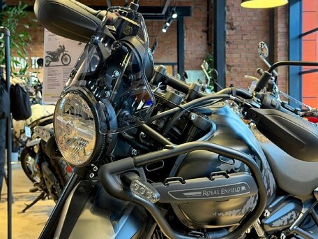 2026 Royal Enfield Himalayan, чёрный, 620000 рублей, вид 5