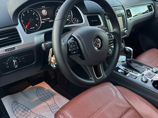 2015 Volkswagen Touareg II Рестайлинг, белый, 2850000 рублей, вид 5