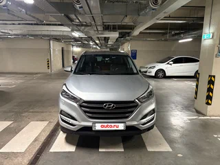 2017 Hyundai Tucson III, серебристый, 1850000 рублей, вид 3