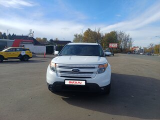 2015 Ford Explorer V, белый, 1850000 рублей, вид 1