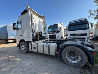 2010 Volvo FH, белый, 2970000 рублей, вид 2