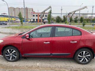 2012 Renault Fluence I, красный, 550000 рублей, вид 4