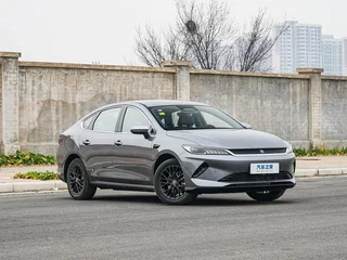 2026 BYD Qin Plus EV 510 I Рестайлинг, серый, 2250000 рублей, вид 3