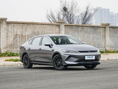 2026 BYD Qin Plus EV 510 I Рестайлинг, серый, 2250000 рублей, вид 3
