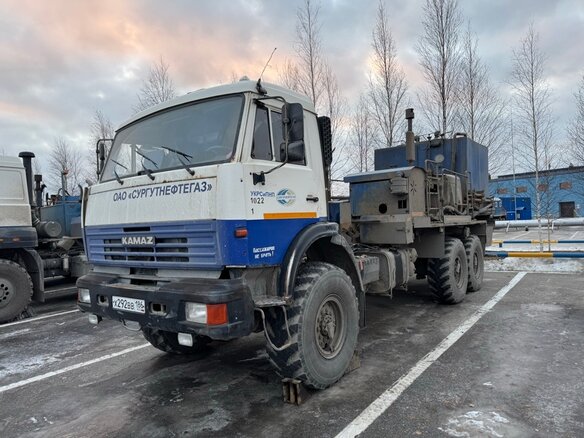 2013 КамАЗ 43118, белый, 1809260 рублей
