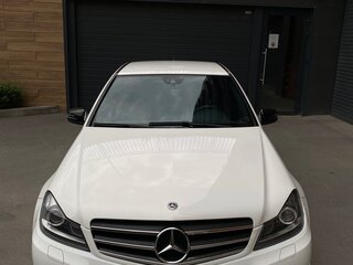 2013 Mercedes-Benz C-Класс 180 III (W204) Рестайлинг, белый, 1440000 рублей, вид 3