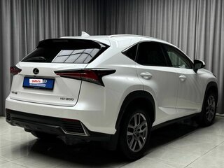 2018 Lexus NX 200 I Рестайлинг, белый, 2899000 рублей, вид 4