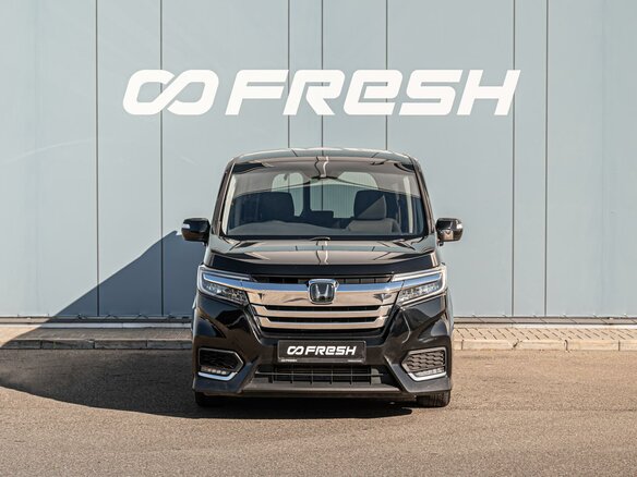 2019 Honda Stepwgn Spada V Рестайлинг, чёрный, 2285000 рублей - вид 2