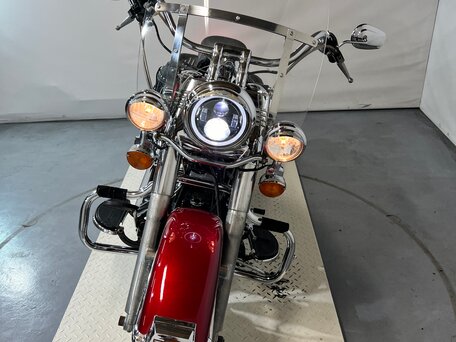 2012 Harley-Davidson Heritage, пурпурный, 510000 рублей, вид 3