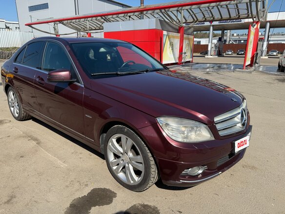 2008 Mercedes-Benz C-Класс 220 III (W204), пурпурный, 950000 рублей