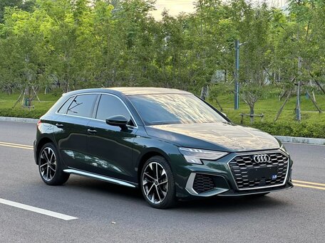 2022 Audi A3 Sportback 35 TFSI IV (8Y), зелёный, 1655000 рублей, вид 3