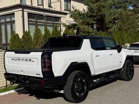 2023 GMC Hummer EV, белый, 11700000 рублей, вид 4