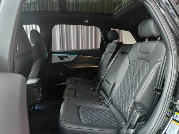 2024 Audi Q7 50 TDI II (4M) Рестайлинг 2, чёрный - вид 24